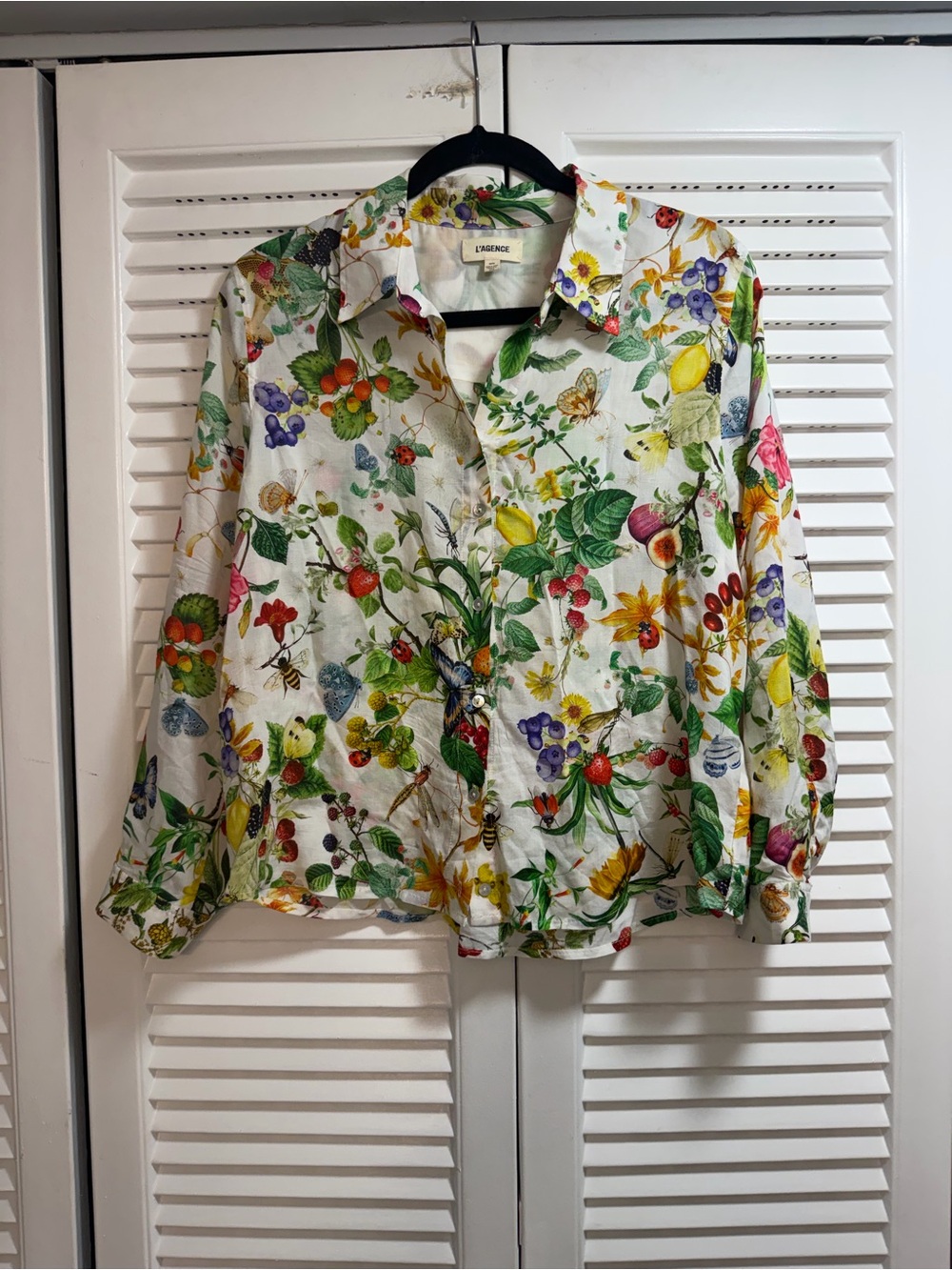 L'AGENCE Cream Botanical Print Button-Up Blouse
